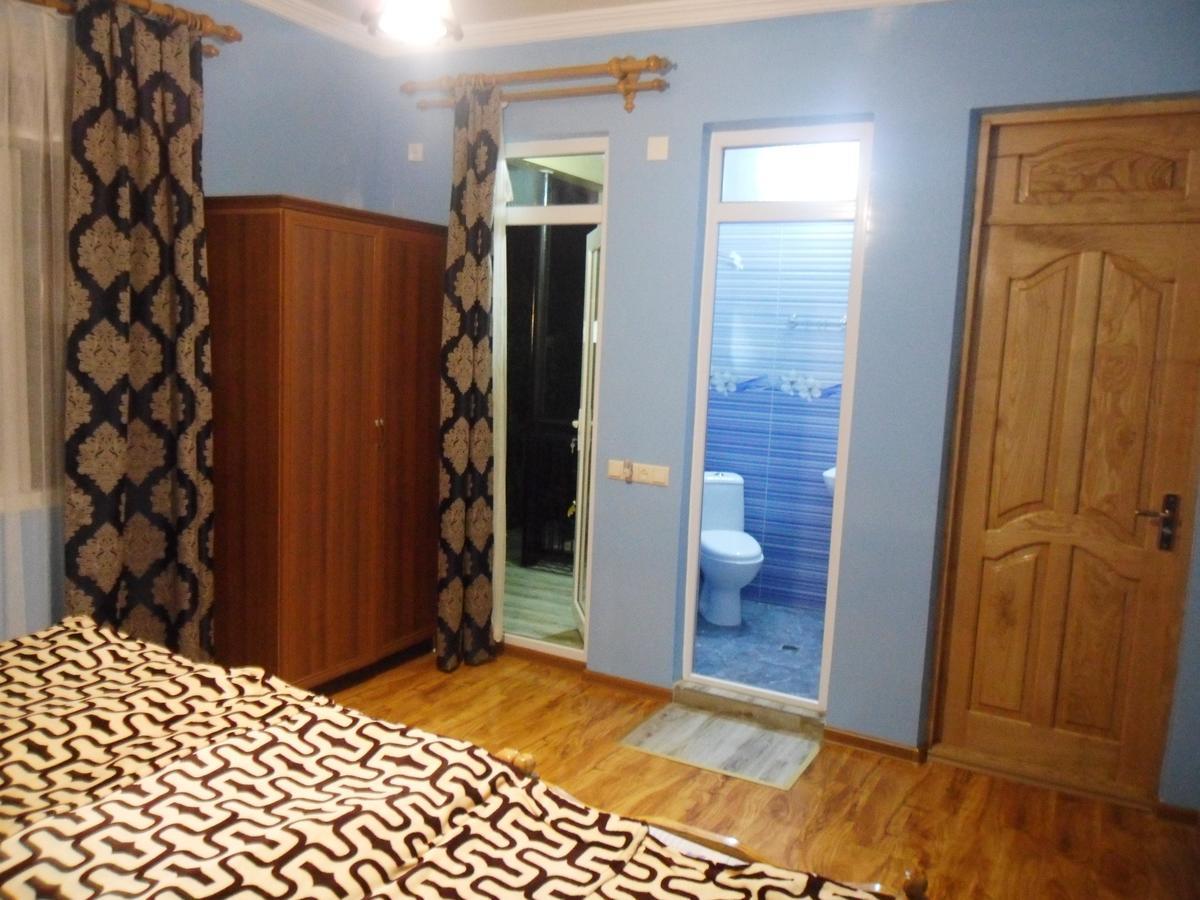 Guest House Nika Kobuleti Extérieur photo